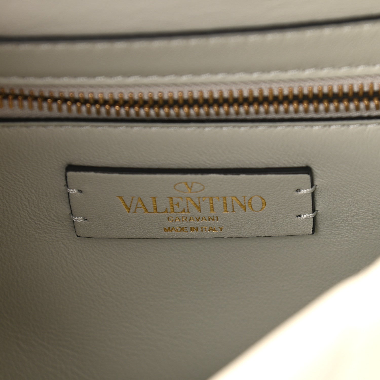 Valentino Garavani Nappa Large Roman Stud Shoulder Bag Ivory 6 of 9