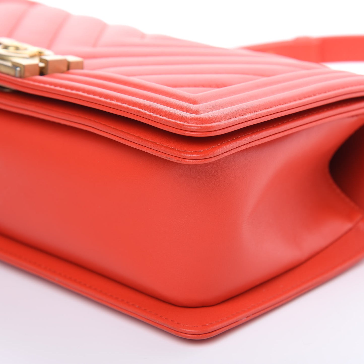 Calfskin Chevron Quilted Medium Boy Flap Red