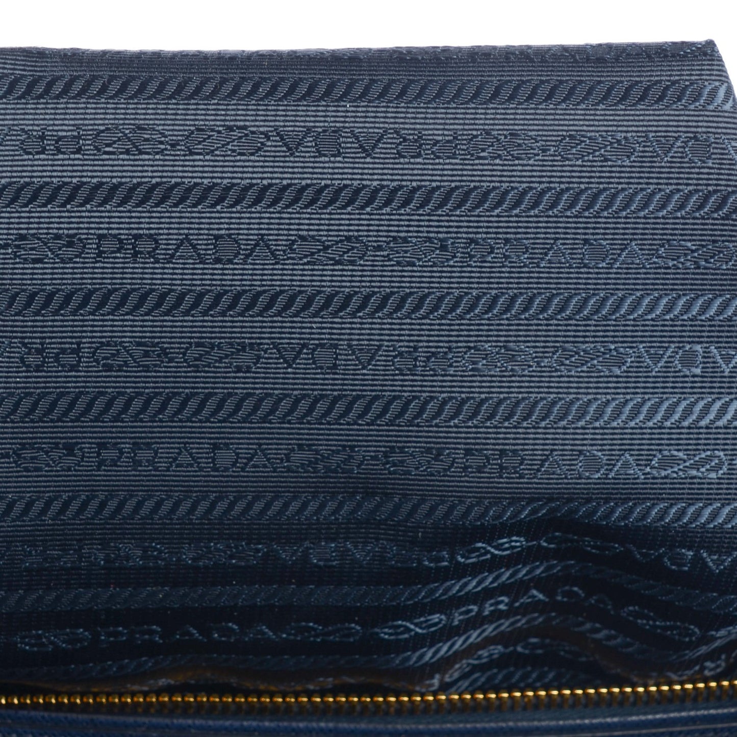 Saffiano Medium Galleria Double Zip Tote Baltico