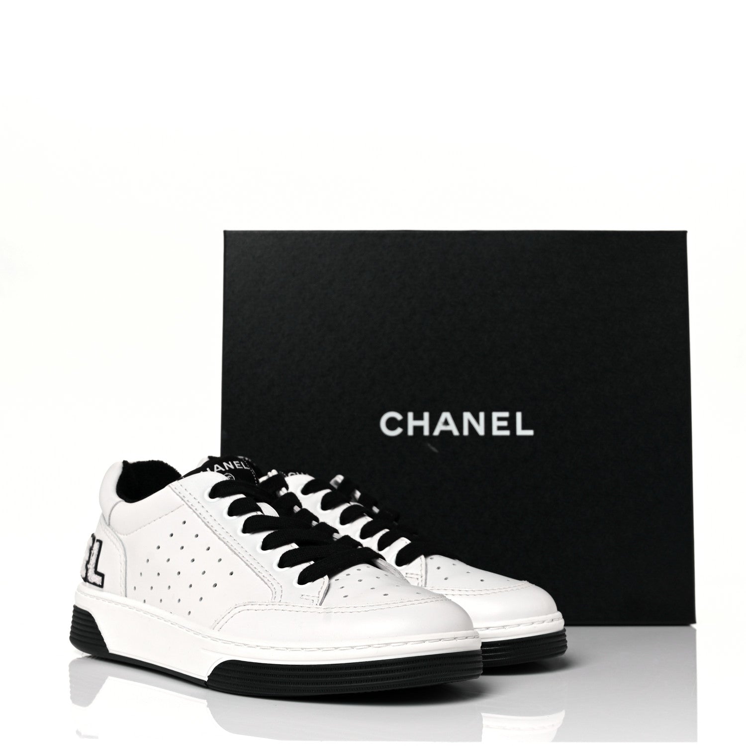 Chanel Calfskin Womens Logo Sneakers 38 Black White 11 of 11
