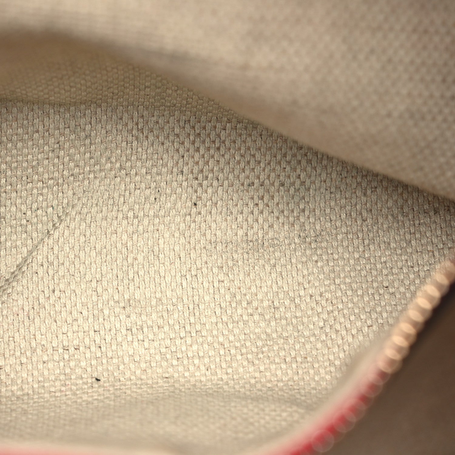 Gucci Pebbled Calfskin Medium Soho Chain Shoulder Bag Tabasco Red 5 of 17