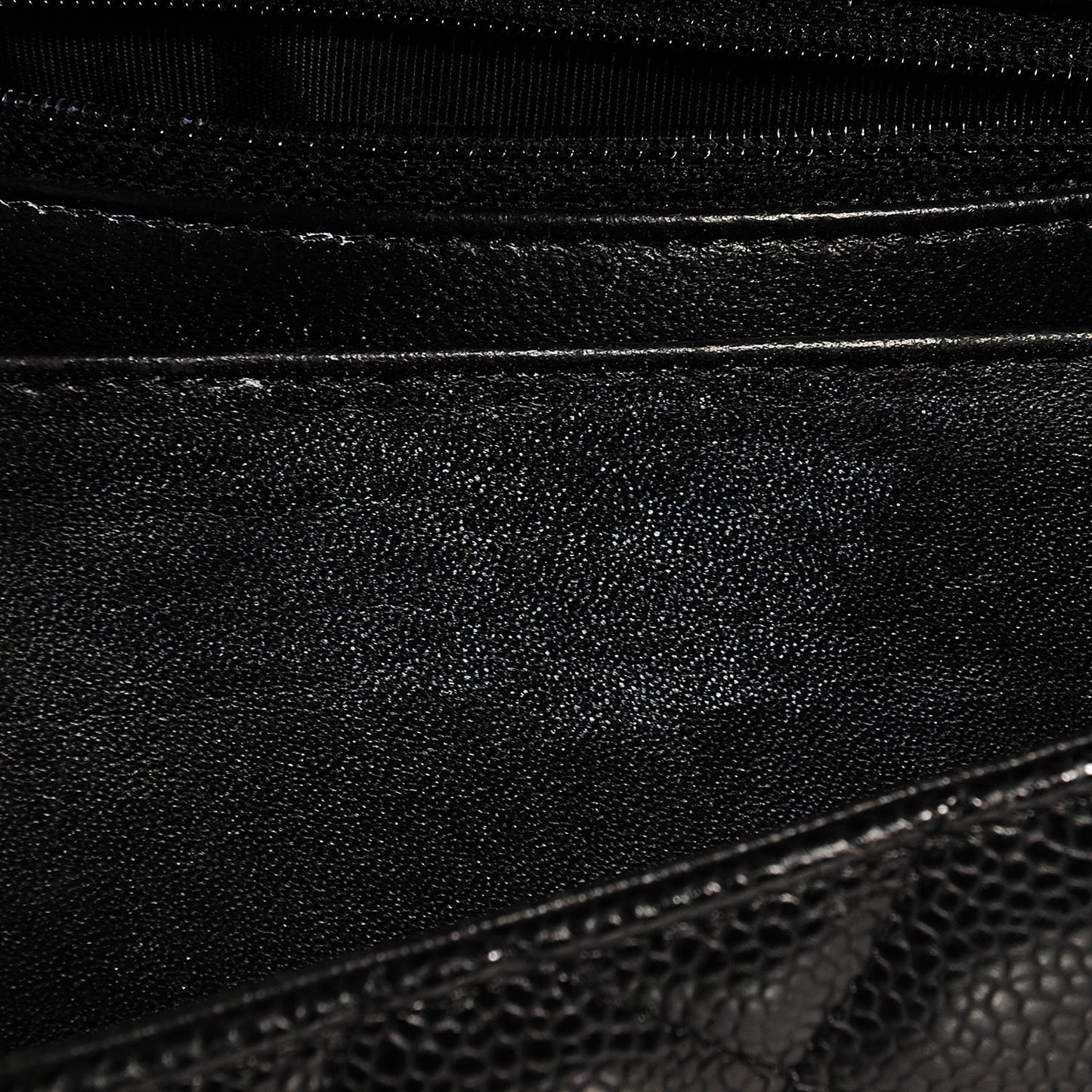 Caviar Maxi Single Flap Black