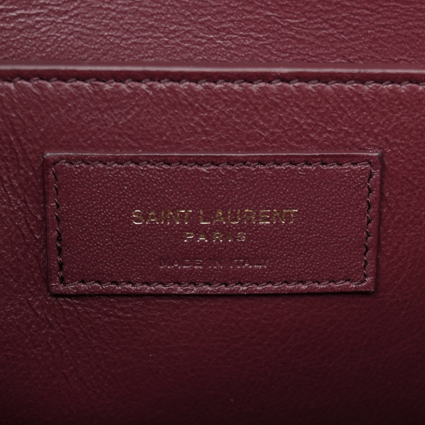 Smooth Calfskin Manhattan Shoulder Bag Rouge