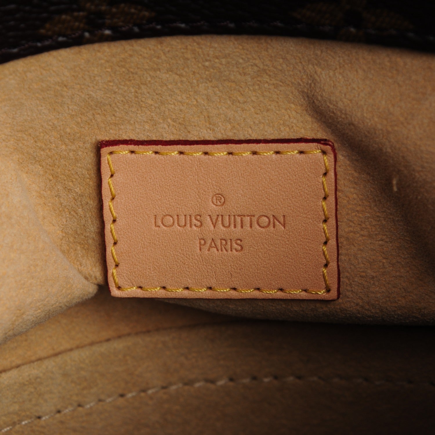 Louis Vuitton Monogram Artsy MM 6 of 13