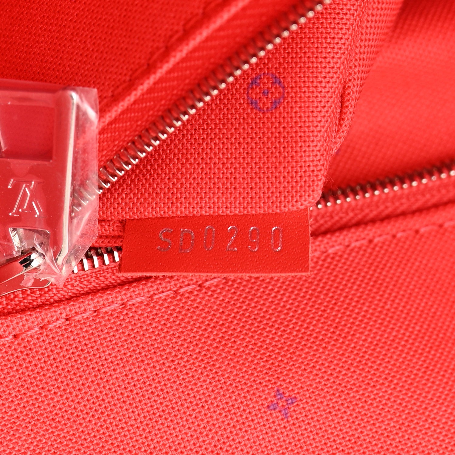 Louis Vuitton Monogram Escale Onthego GM Rouge 8 of 13