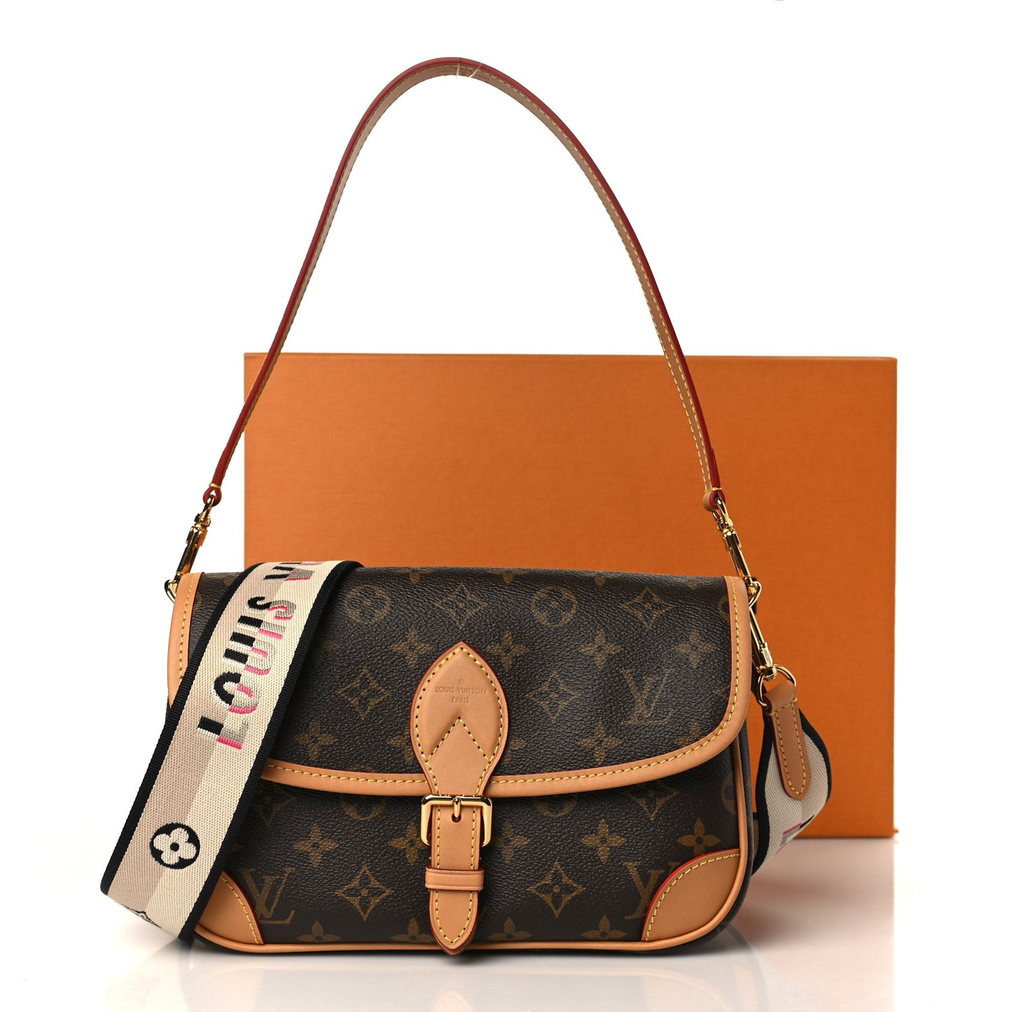 Monogram Diane Black