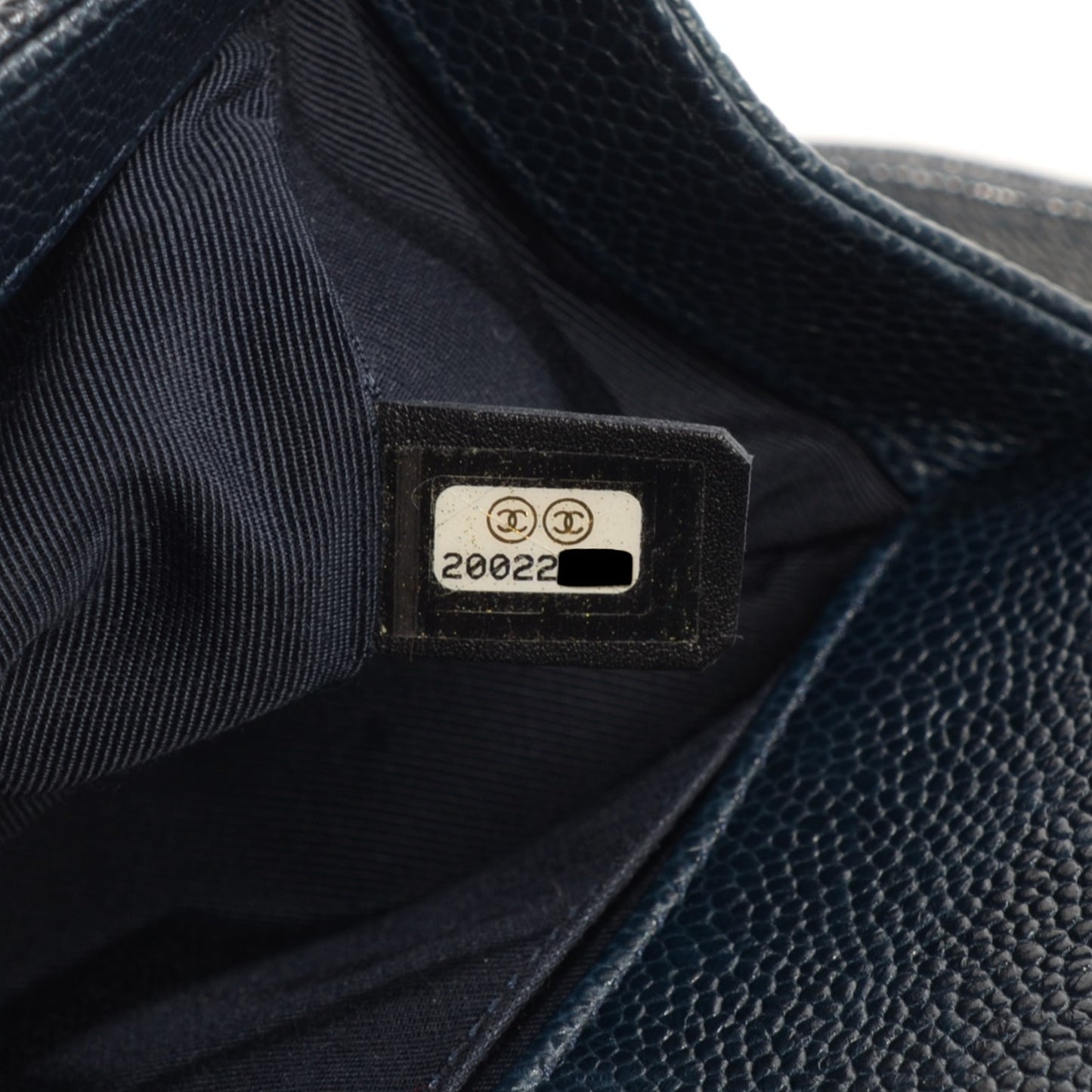 Caviar Quilted Medium Boy Flap Dark Navy Blue