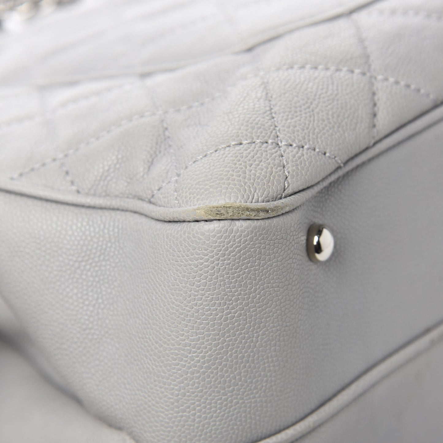 Caviar Quilted Large Urban Companion Top Handle Shopping Tote Grey