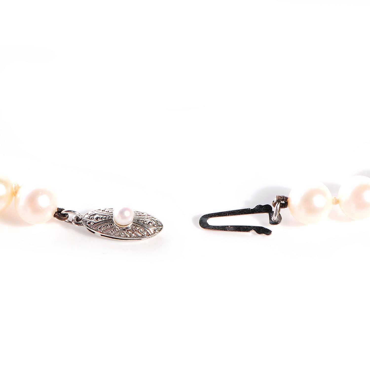 Mikimoto 18k White Gold Cultured Akoya 6.5mm Pearl Strand Necklace 16 6 of 7