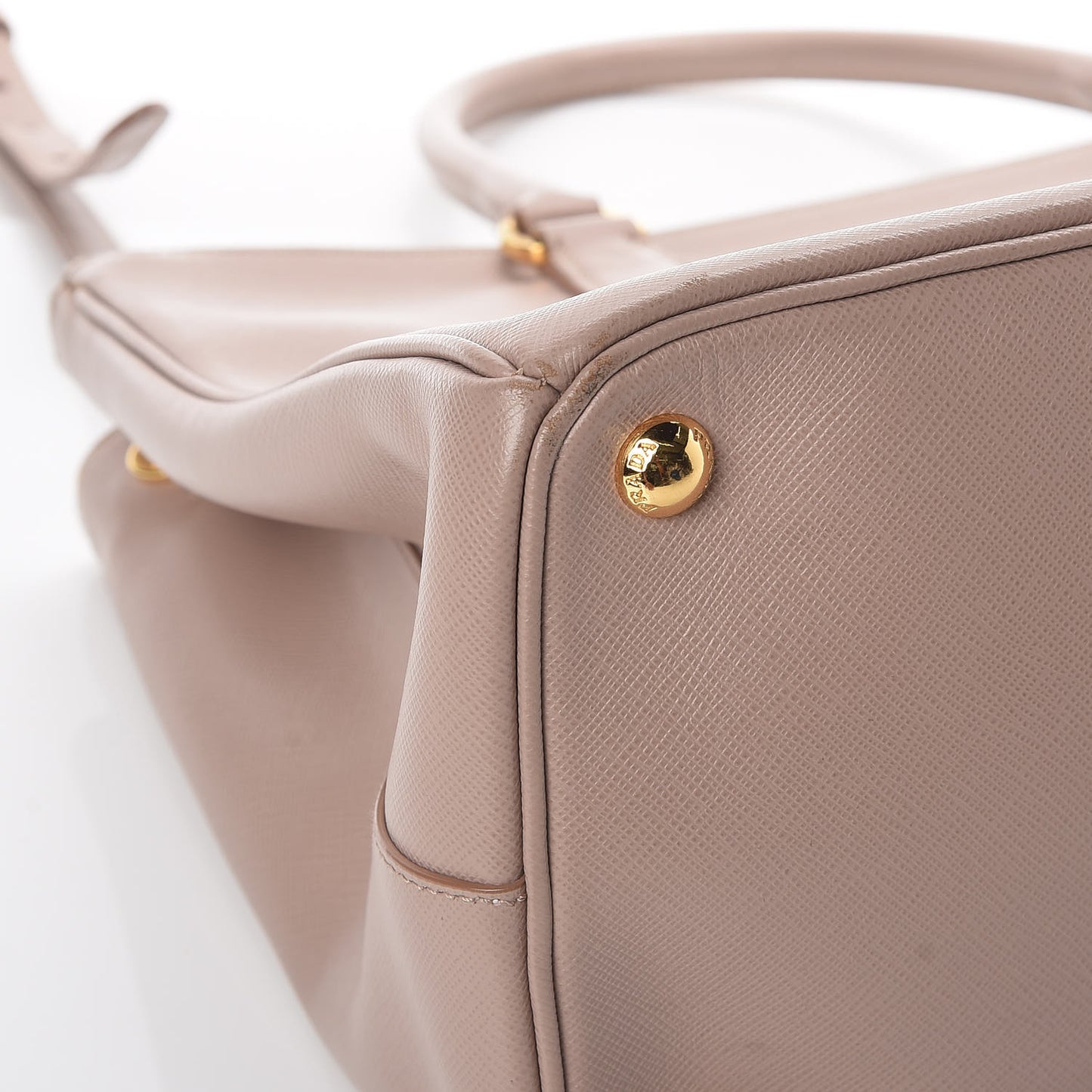 Saffiano Medium Galleria Double Zip Tote Cammeo