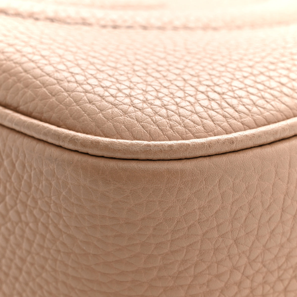 Gucci Pebbled Calfskin Small Soho Disco Bag Camelia 12 of 12