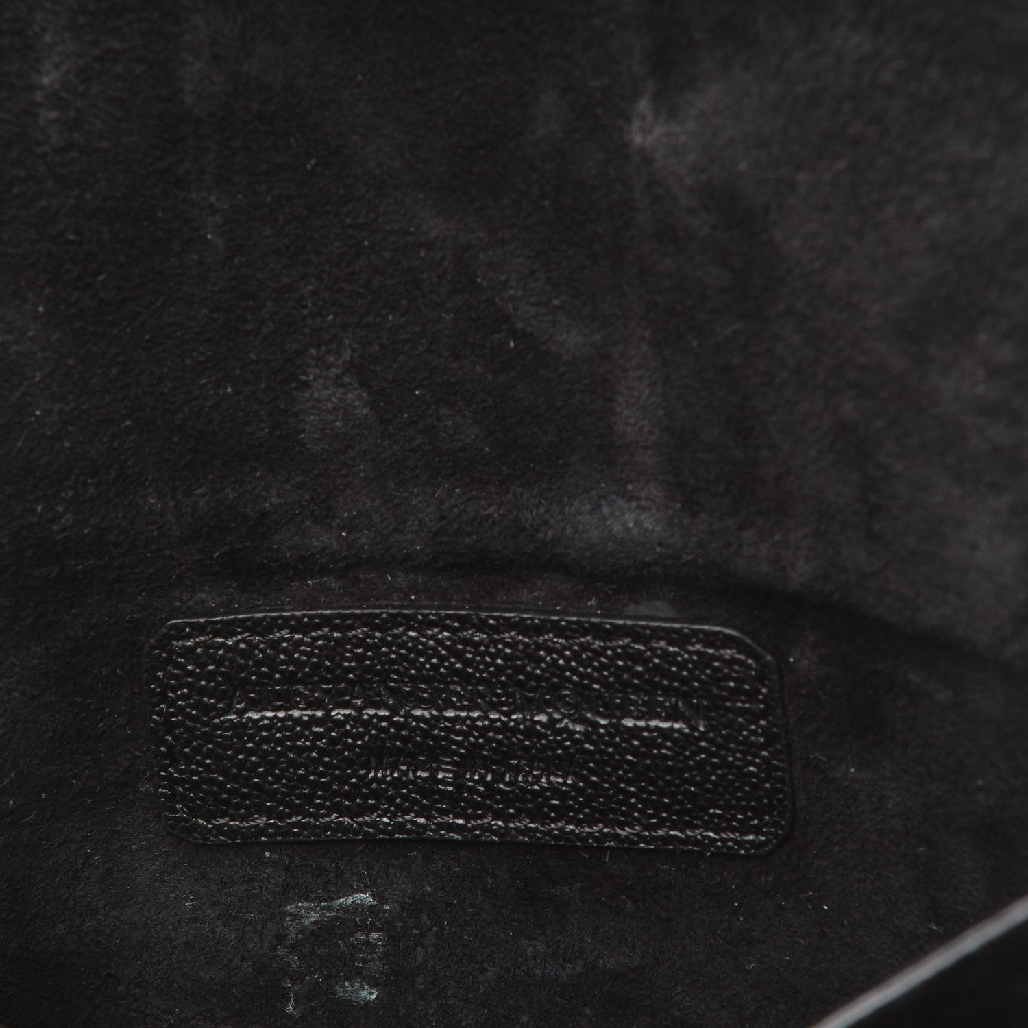 Alexander McQueen Grained Calfskin Small Insignia Flap Black 7 of 7