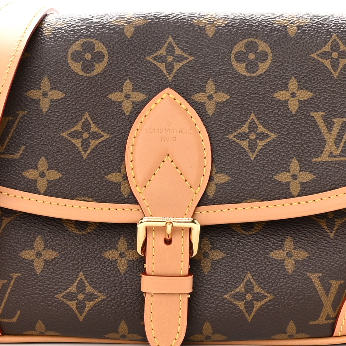 Monogram Diane Fuchsia