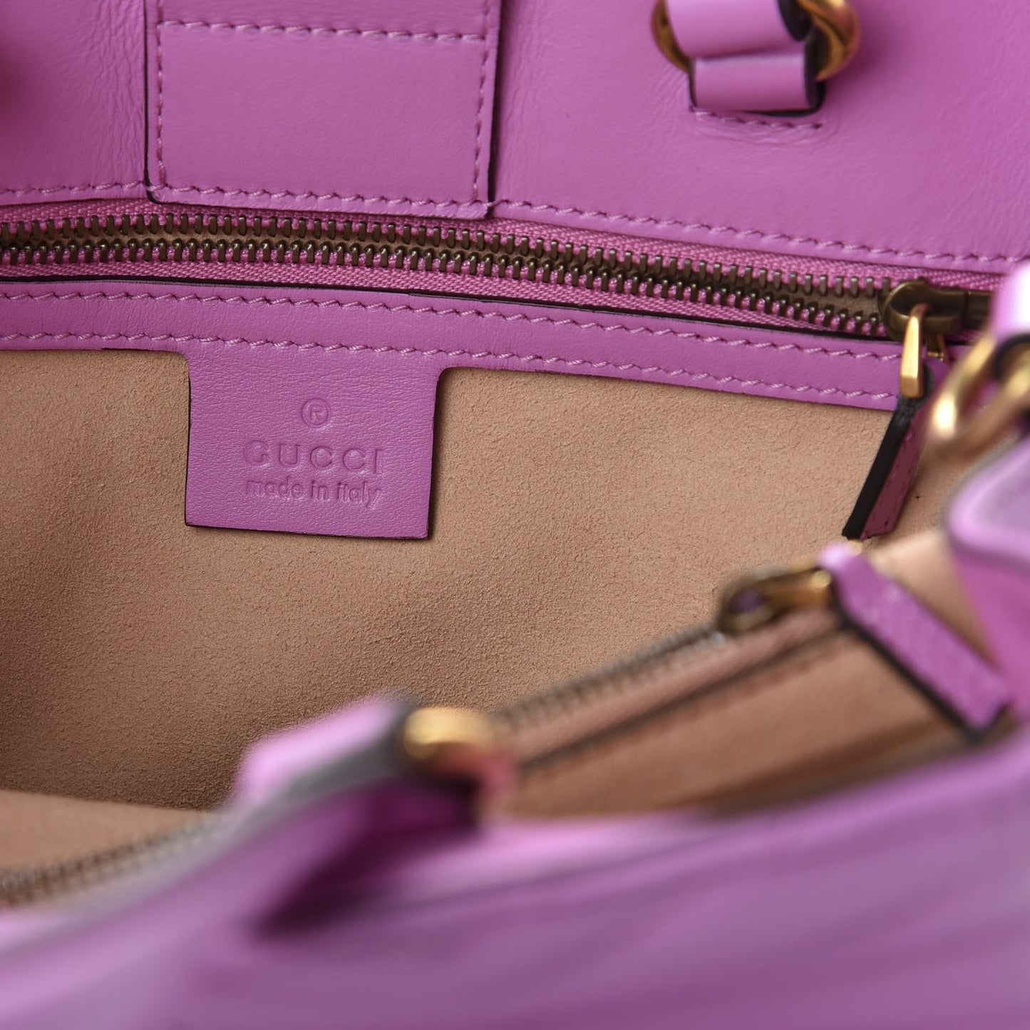 Calfskin Matelasse Small GG Marmont Tote Candy Mousse