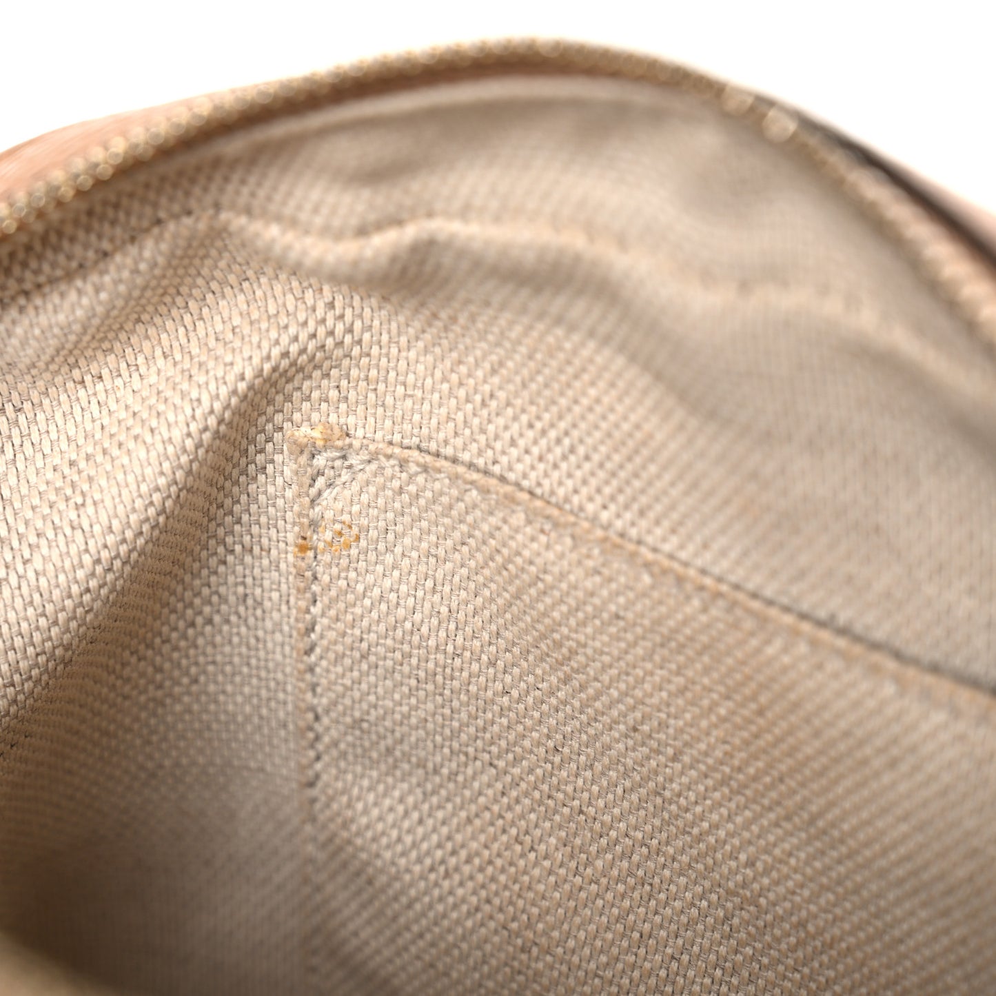 Pebbled Calfskin Small Soho Disco Bag Camelia