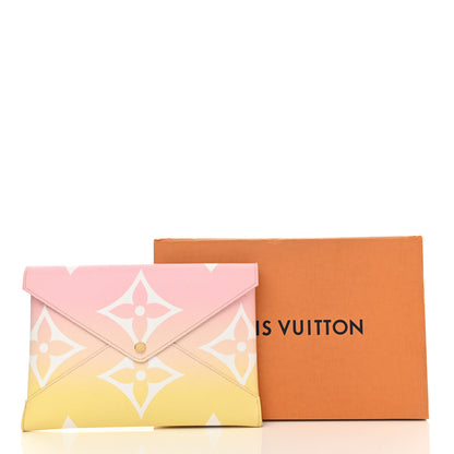 Louis Vuitton Monogram Giant By The Pool Large Kirigami Pochette Pink 8 of 8