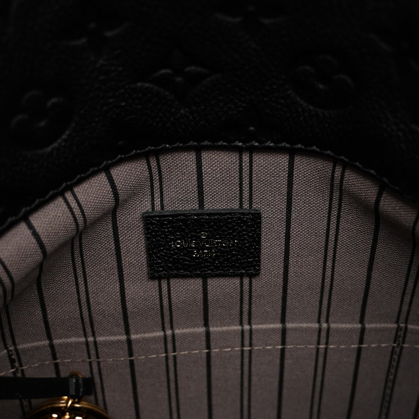 LOUIS VUITTON Empreinte Artsy MM Black