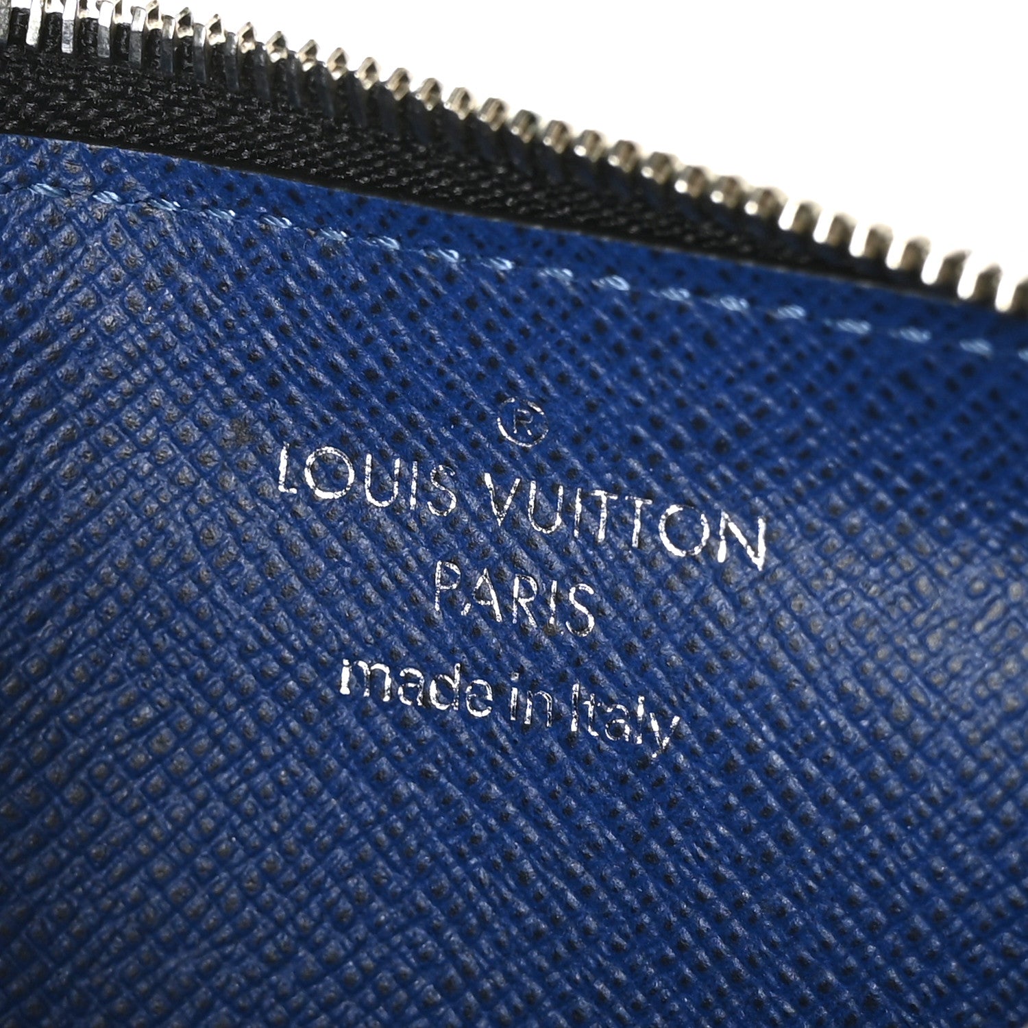 Louis Vuitton Monogram Taiga Coin Card Holder Cobalt 6 of 9