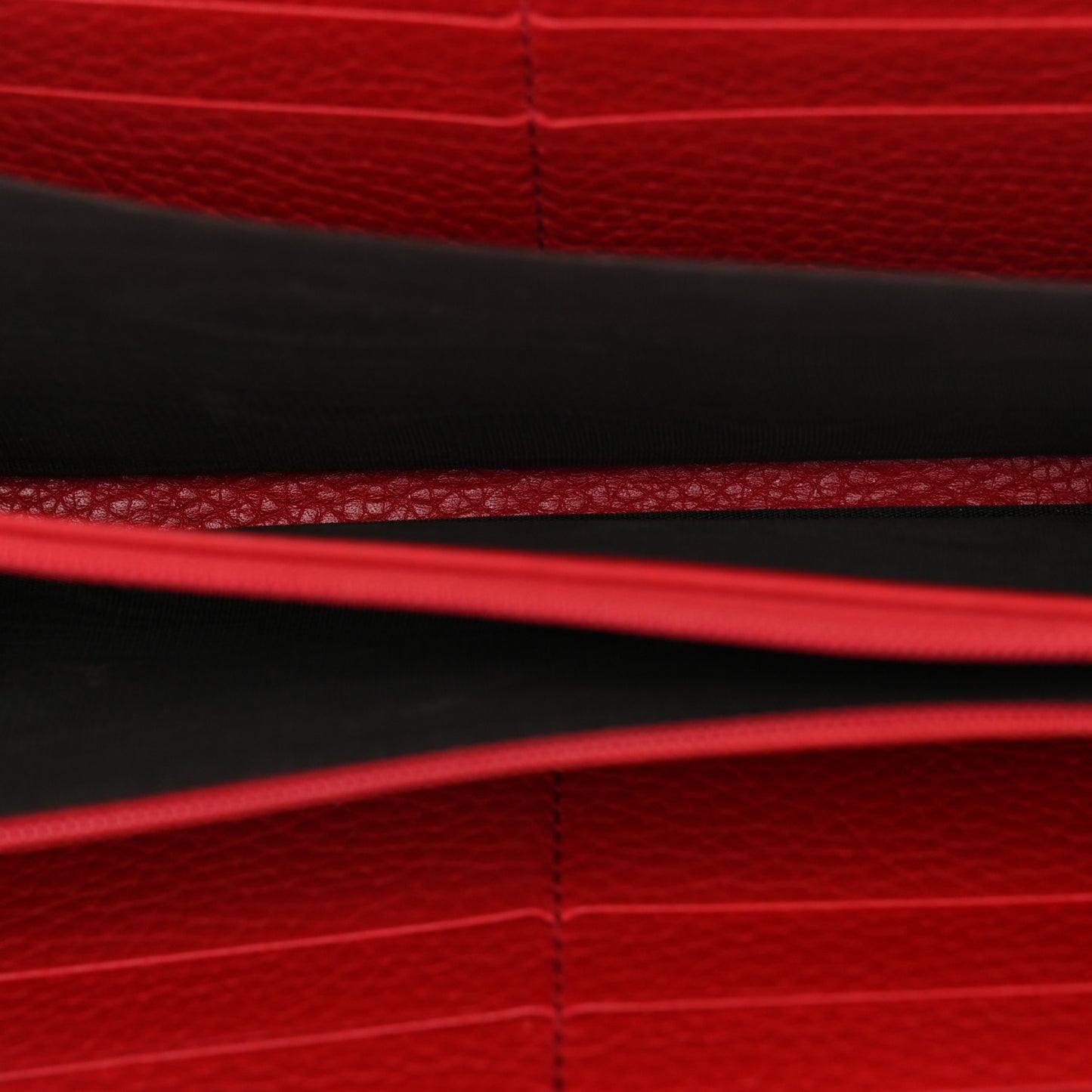 Pebbled Calfskin Soho Zip Around Wallet Red