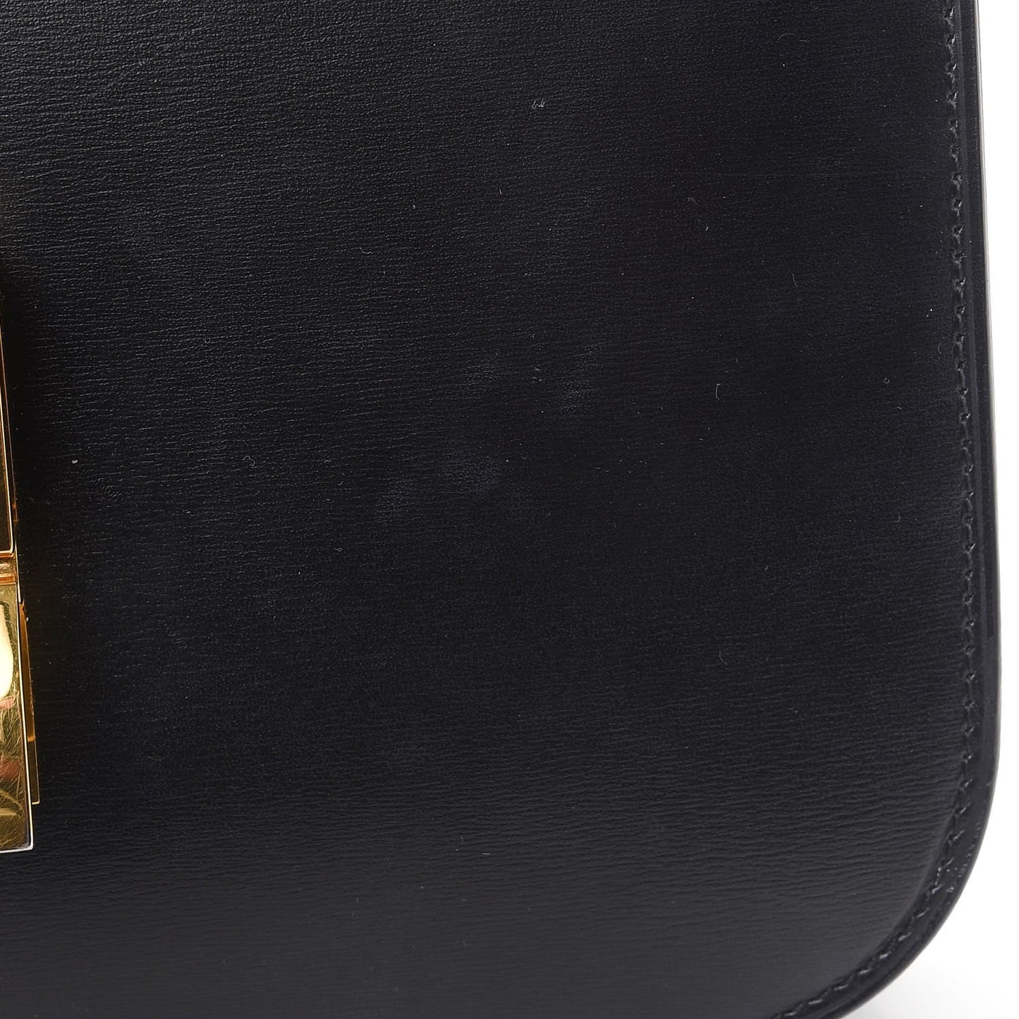 Box Calfskin Medium Classic Box Flap Bag Black