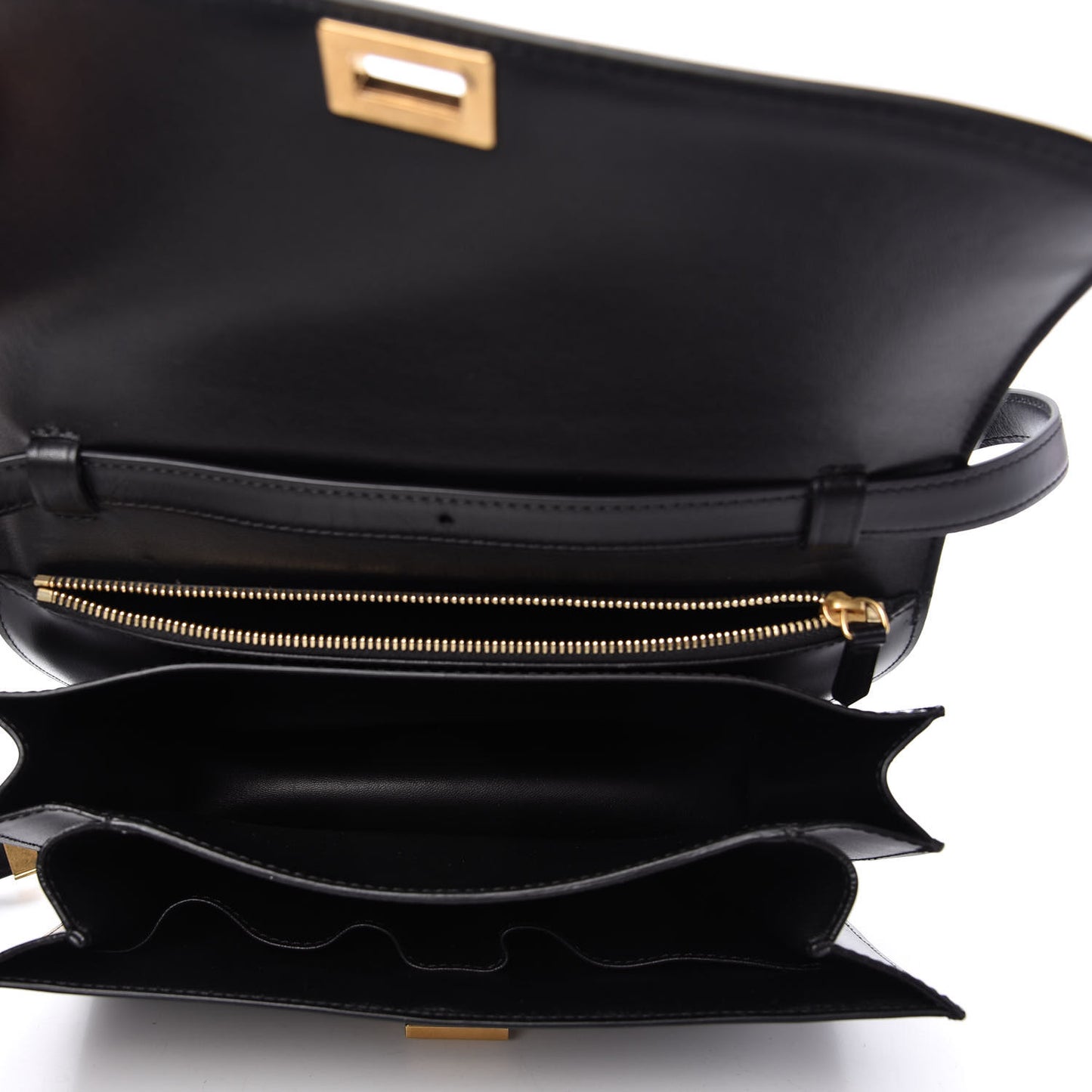 Box Calfskin Medium Classic Box Flap Black