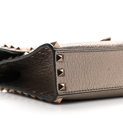 Valentino Garavani Metallic Pebbled Calfskin Medium Rockstud Flip Lock Crossbody Bag Sasso 7 of 10