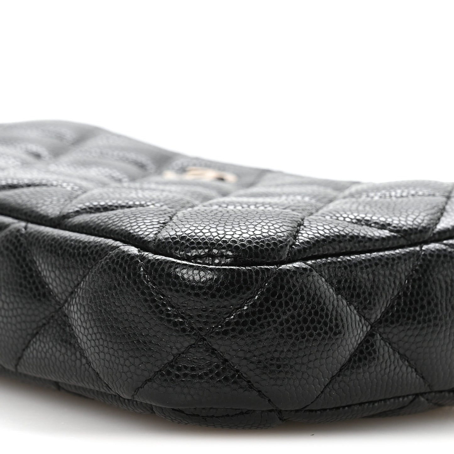 Caviar Quilted Small Clutch With Chain Black