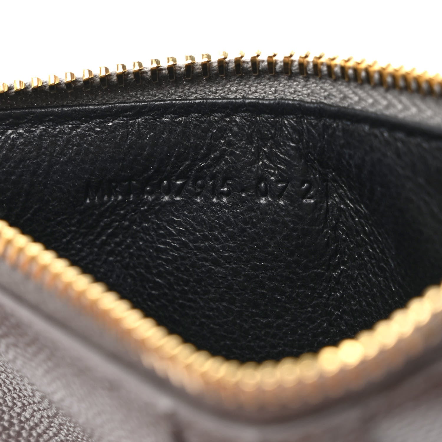Saint Laurent Grain De Poudre Matelasse Chevron Monogram Fragments Zippered Card Case Fog 7 of 8