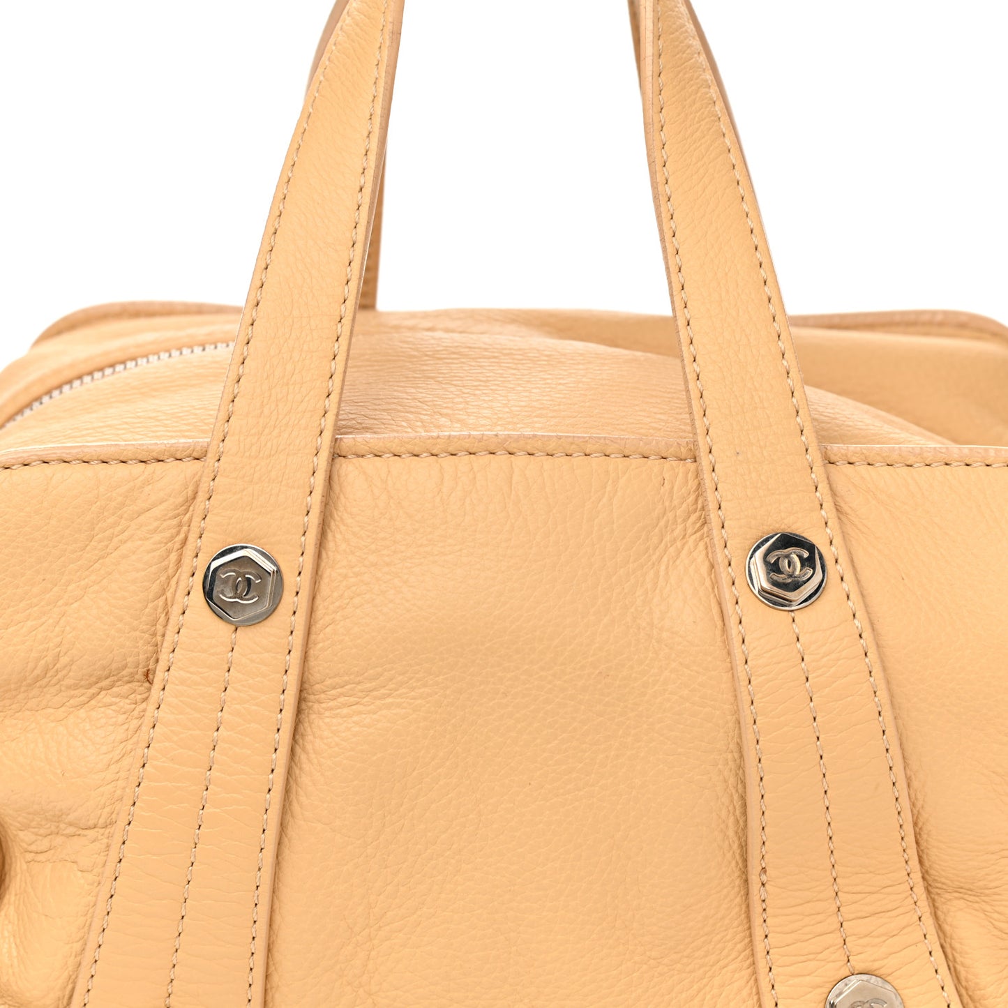 Deerskin Medium Bolt Bag Beige