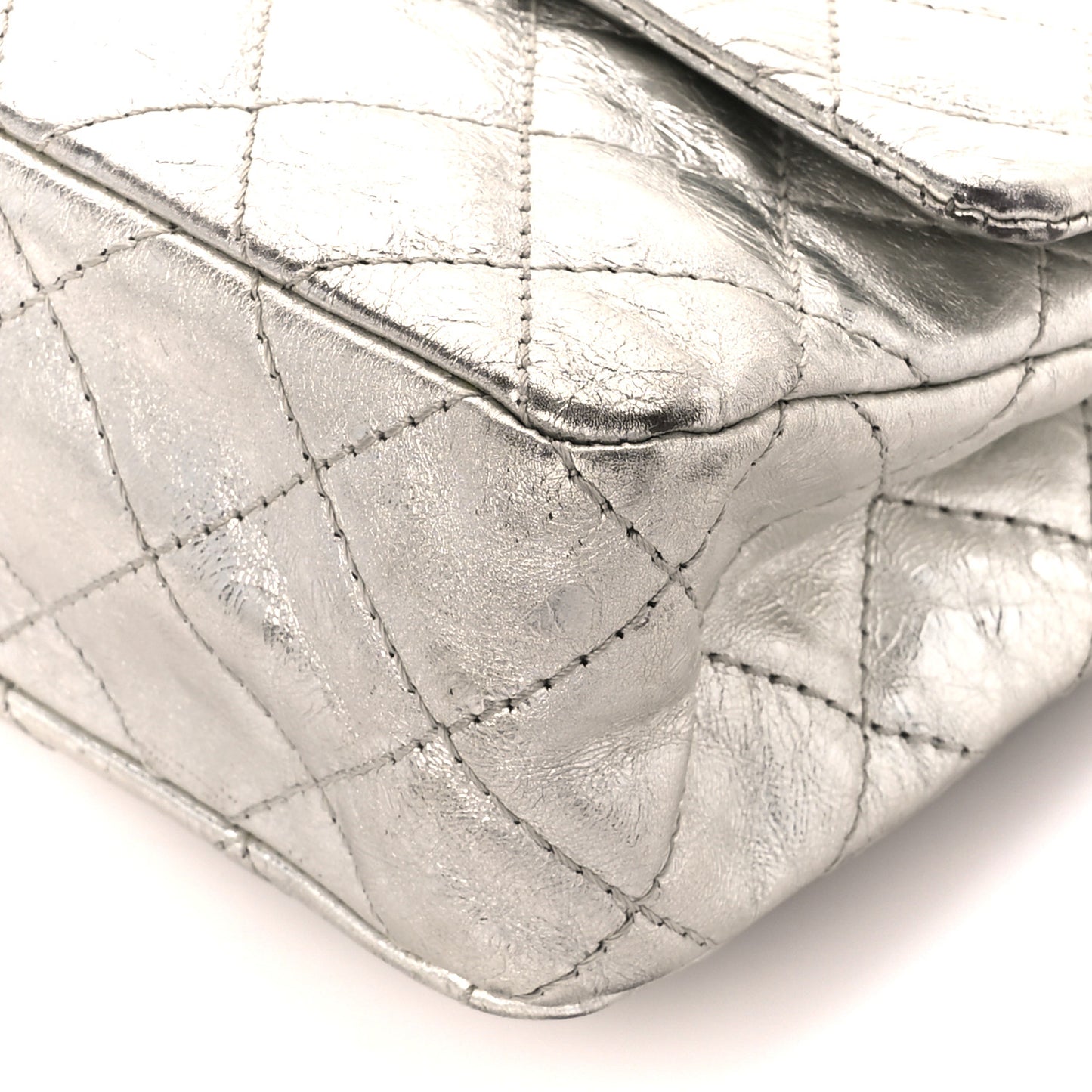 Metallic Aged Calfskin Quilted 2.55 Reissue 226 Flap Silver