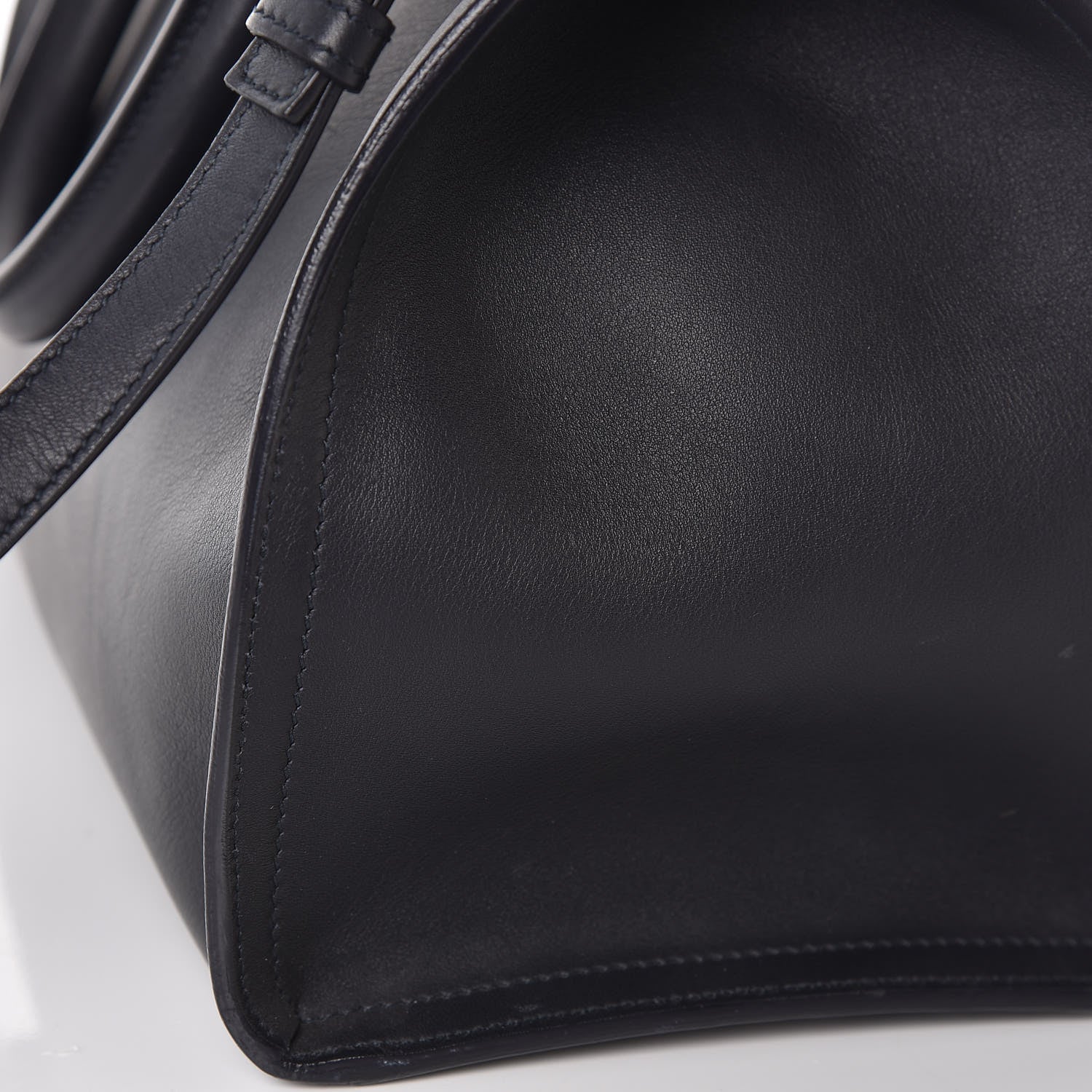 Saint Laurent Calfskin Small Classic Y Cabas Navy Blue 14 of 20