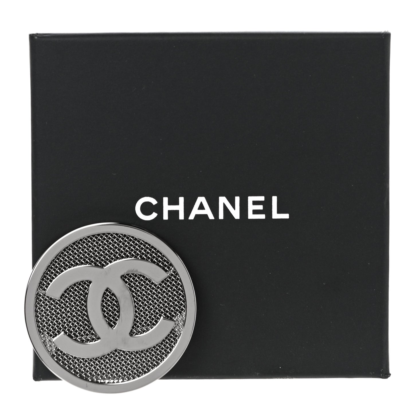 Mesh Circle CC Brooch Silver