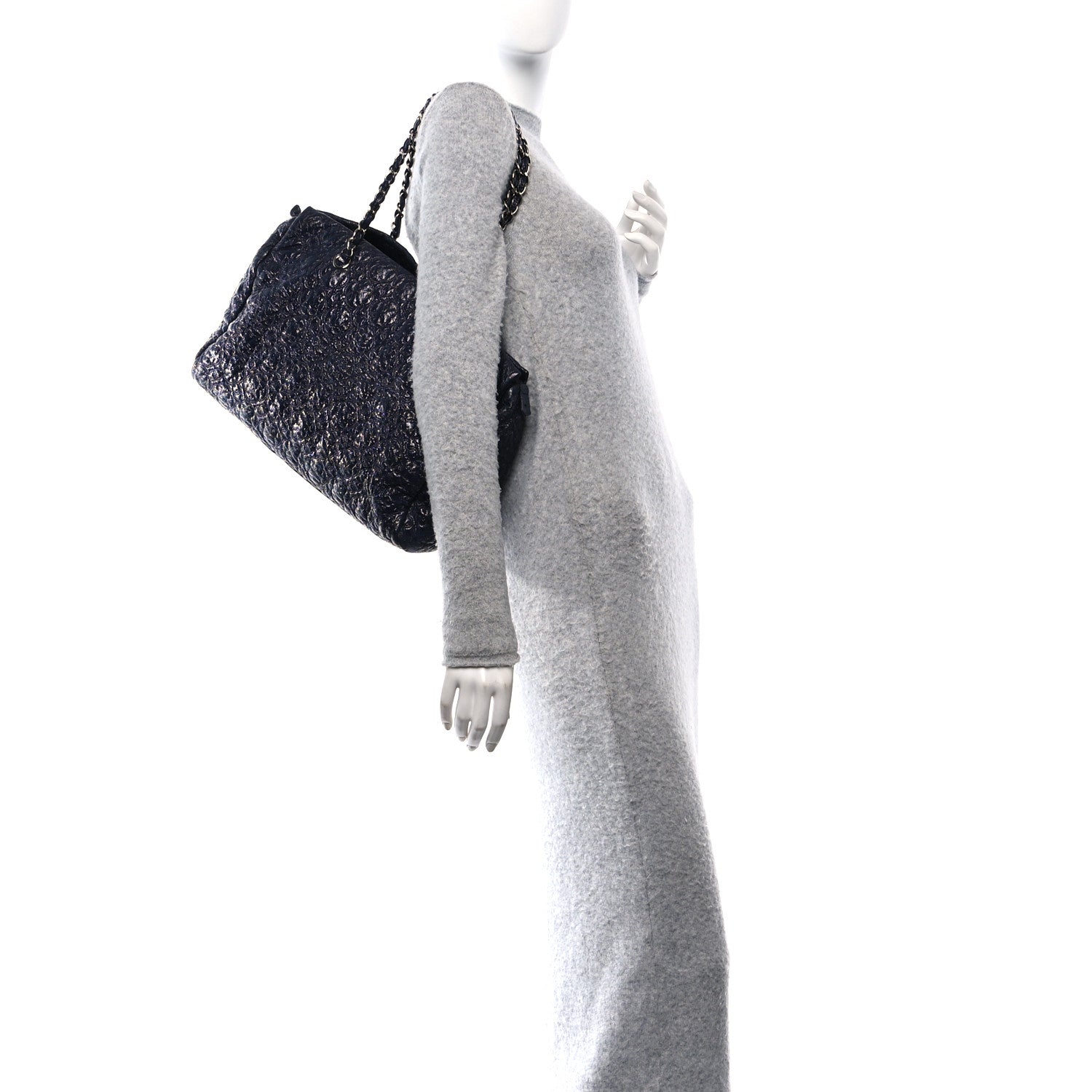 Chanel Vinyl Rock in Moscow Tote Navy 2 of 9