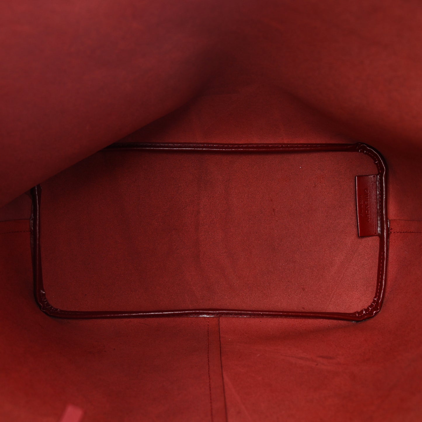 Calfskin Medium Antigona Tote Bordeaux