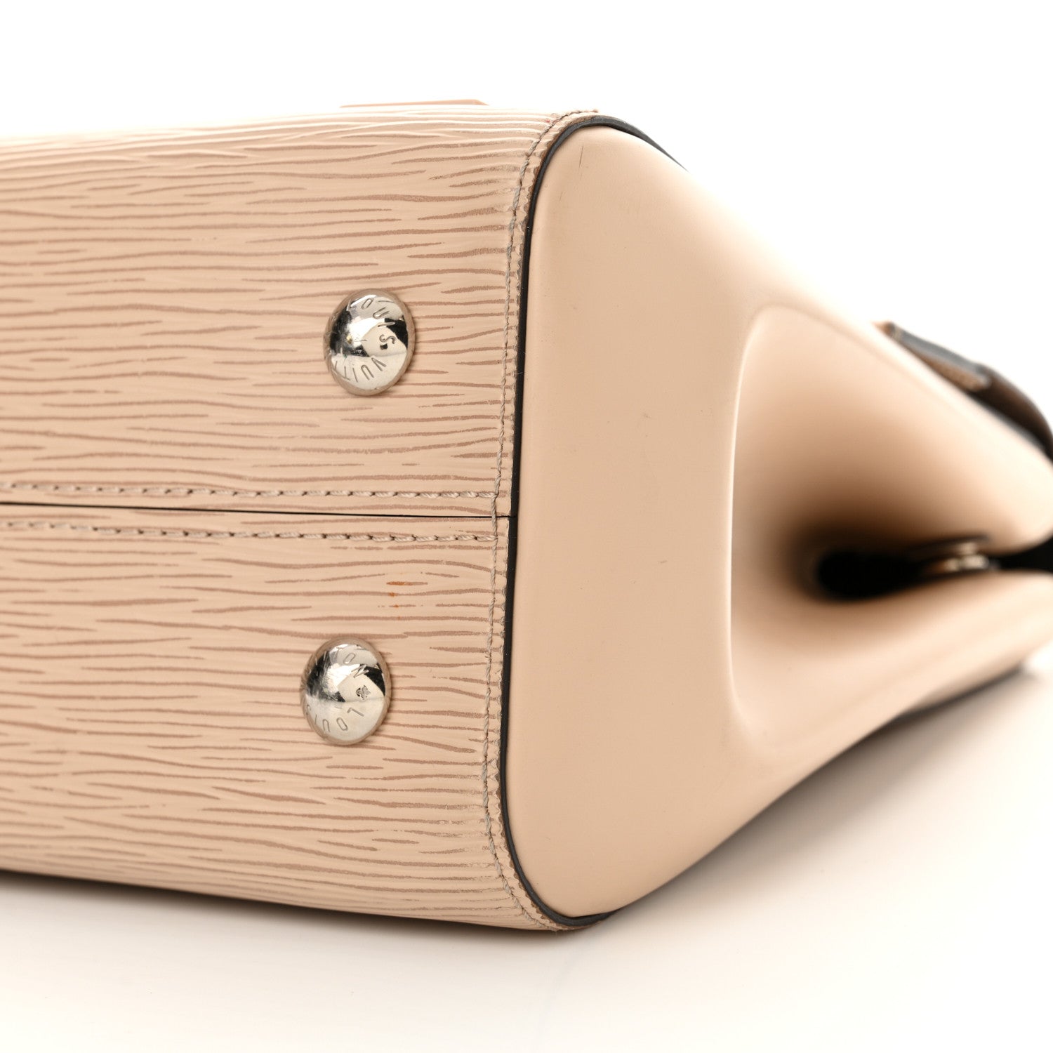 Louis Vuitton Epi Cluny MM Dune 9 of 23