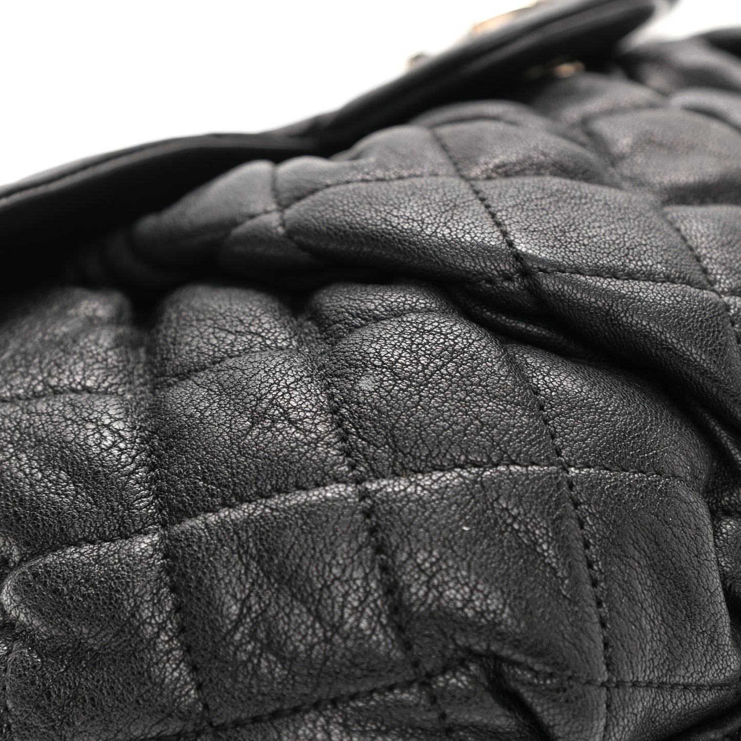 Washed Lambskin Quilted Chain Around Flap Black