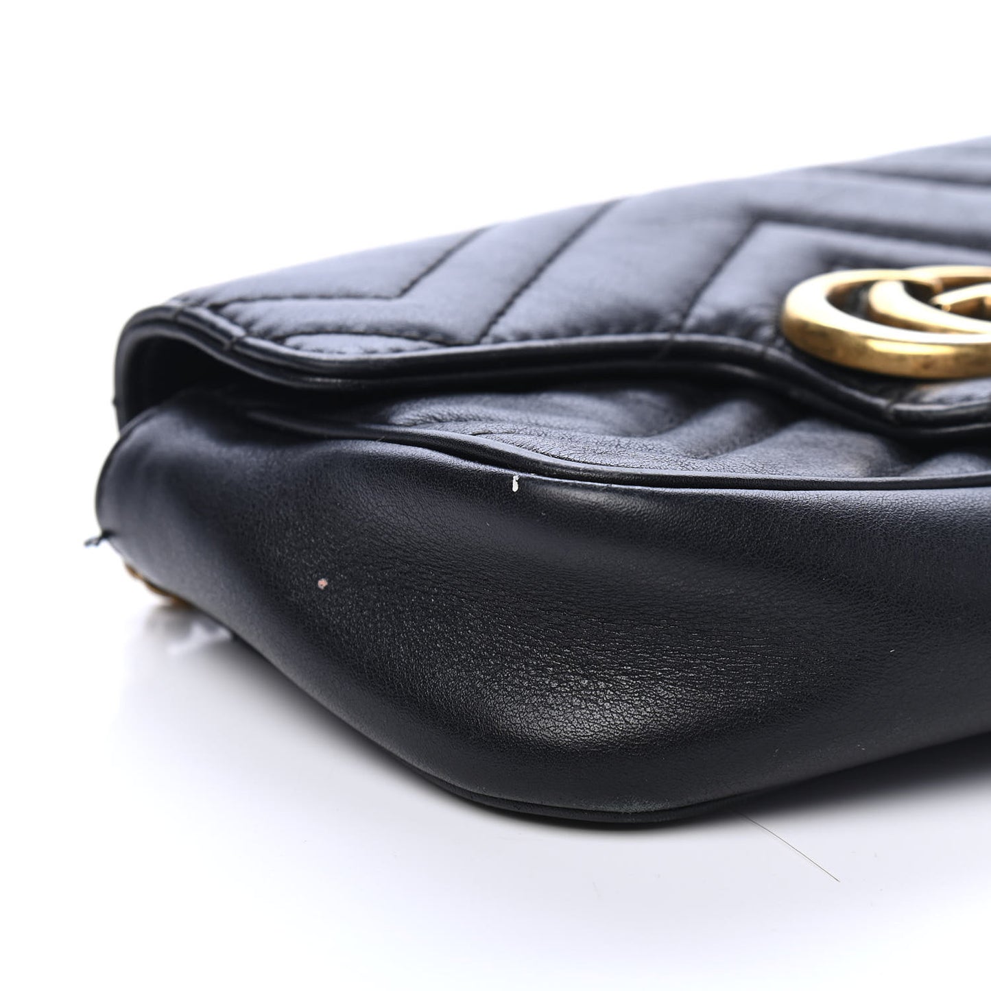 Calfskin Matelasse Super Mini GG Marmont Shoulder Bag Black
