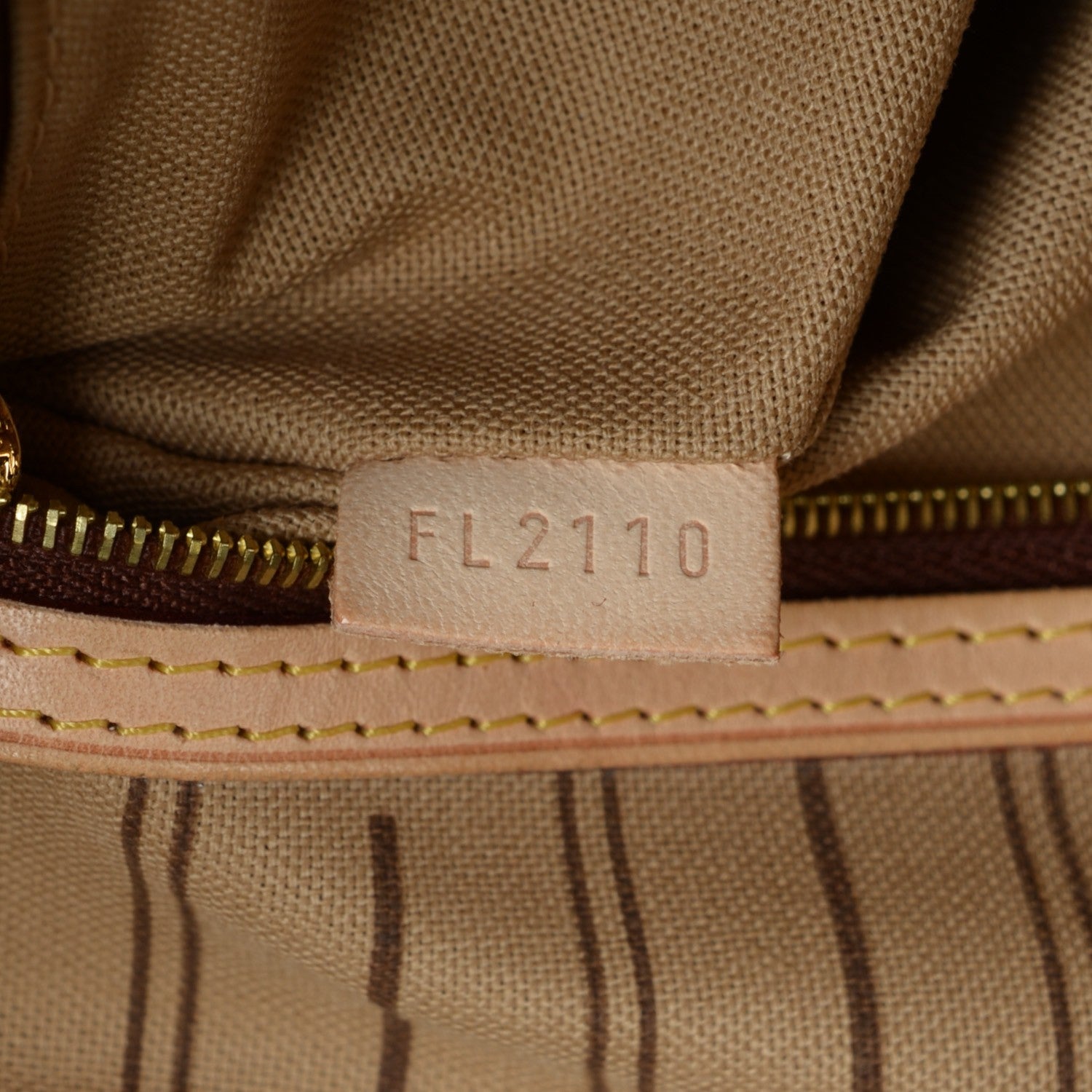 Louis Vuitton Monogram Delightful GM 8 of 8