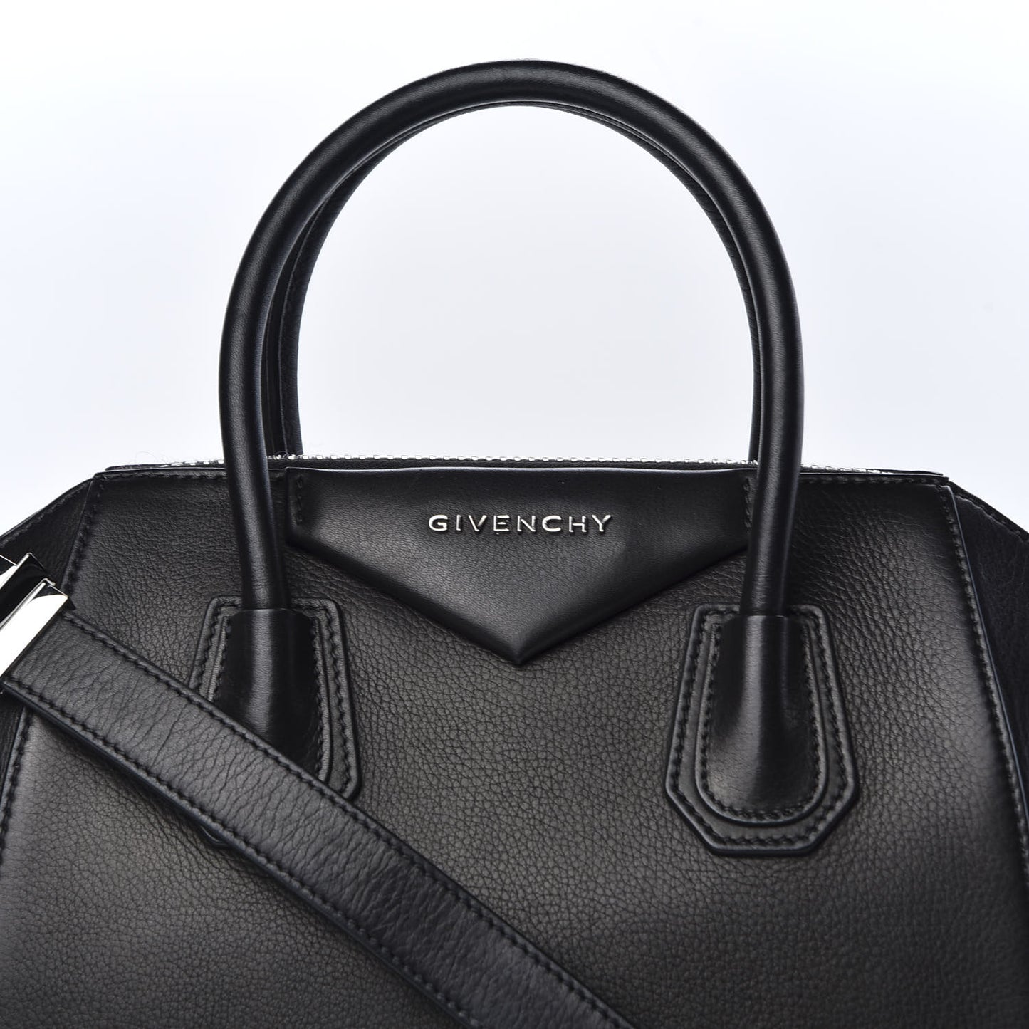 Calfskin Metal Corners Small Antigona Black