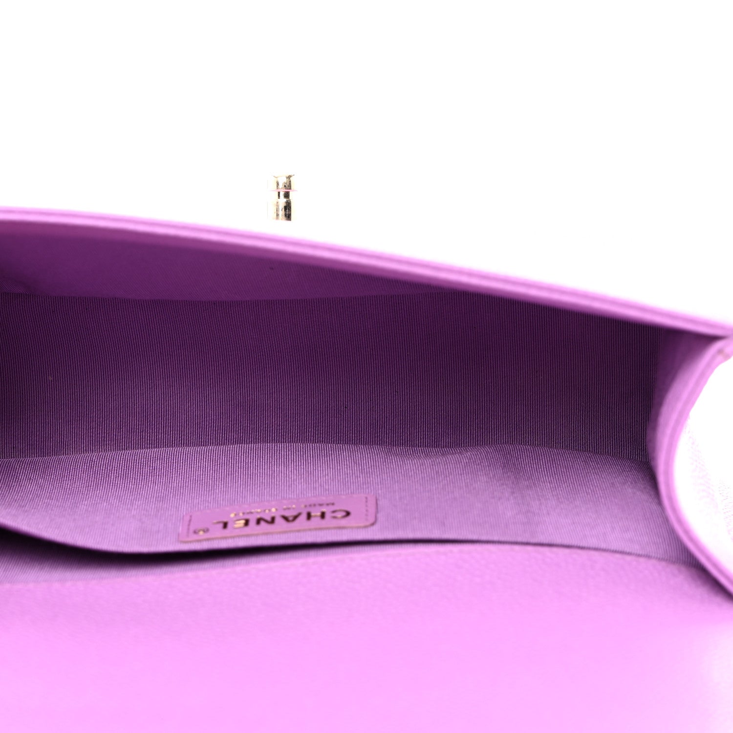 Chanel Caviar Quilted Medium Boy Flap Purple 5 of 10