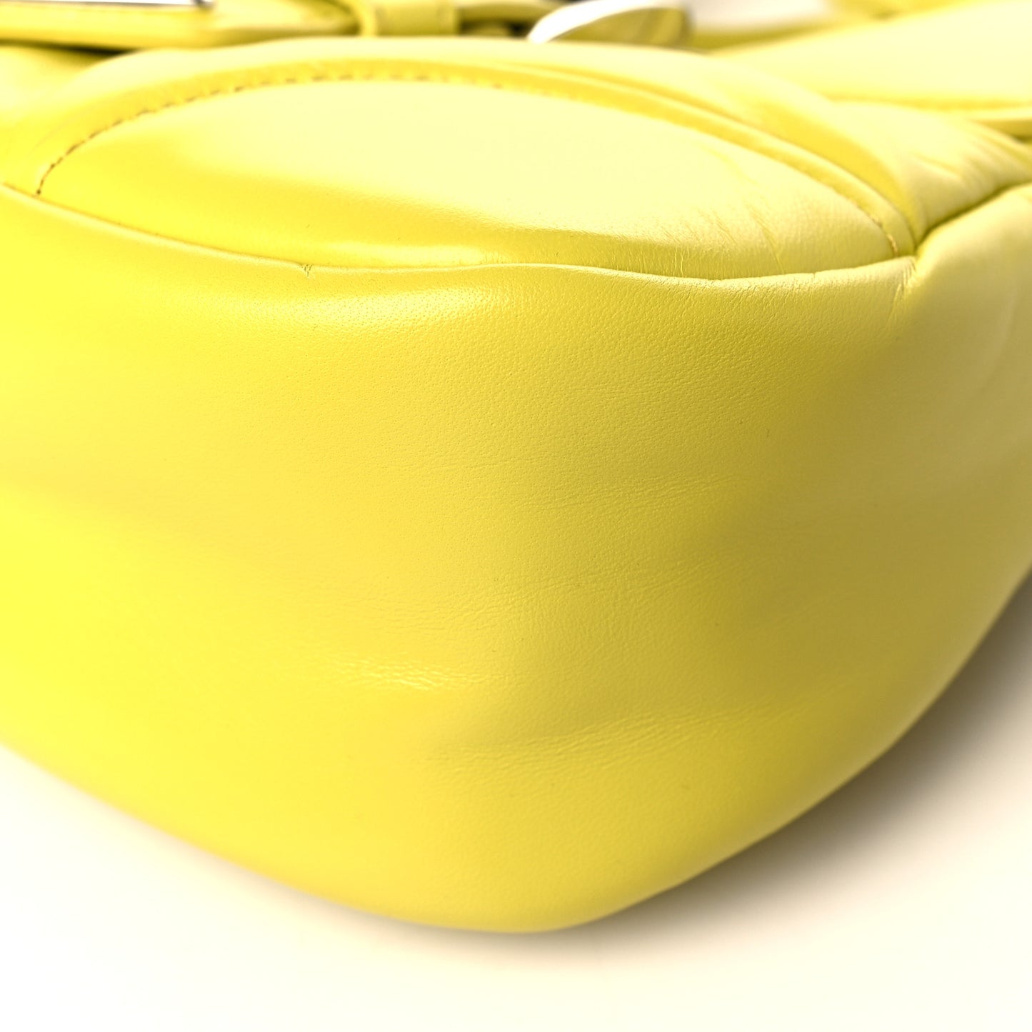 Nappa Soft Padded Re-Edition 2002 Moon Bag Cedro