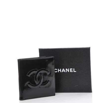 Chanel Patent CC Bi-Fold Wallet Black 9 of 9