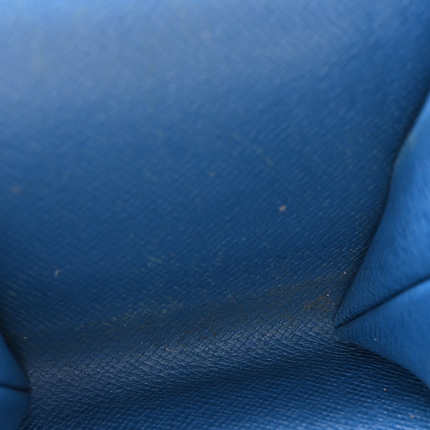 Louis Vuitton Epi Porte-Monnaie Simple Coin Purse Myrtille 5 of 15