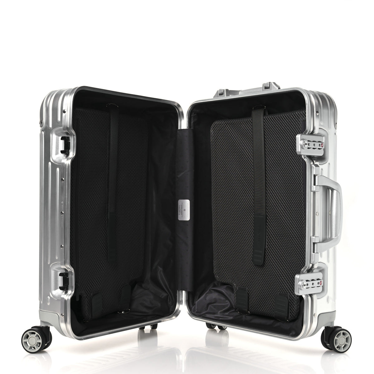 Rimowa Aluminum Original Cabin Silver 4 of 11