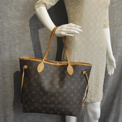 Louis Vuitton Monogram Neverfull MM 2 of 9