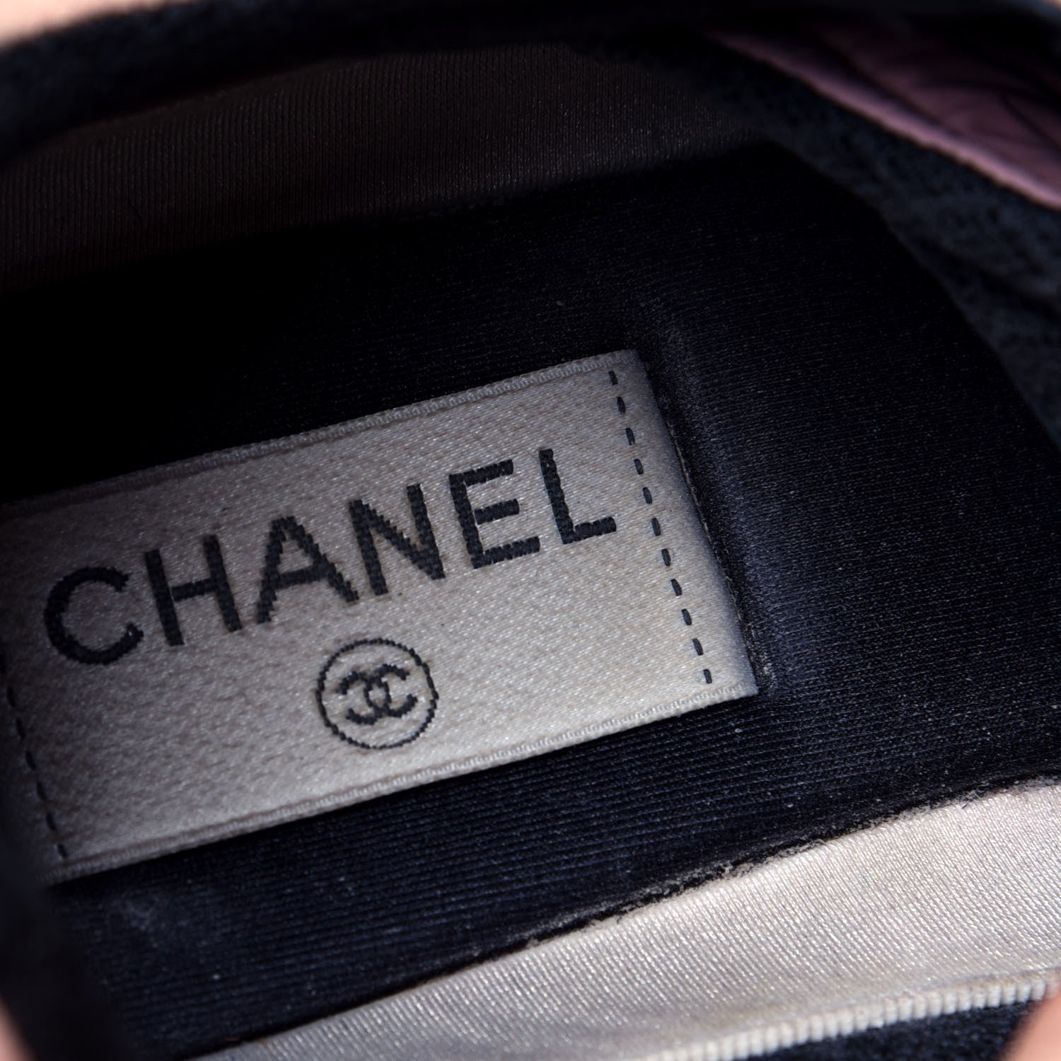 Chanel Nylon Calfskin Suede Womens Sneakers 40.5 Pink Black 5 of 5