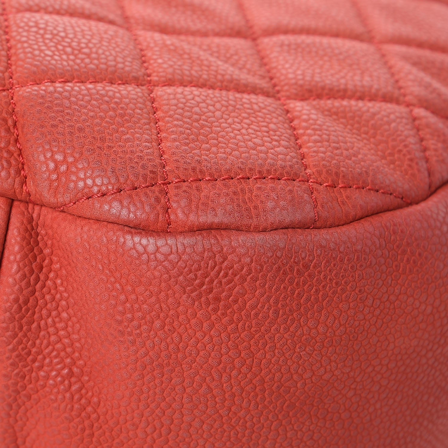 Chanel Iridescent Caviar Quilted Country Chic Hobo Red 12 of 12