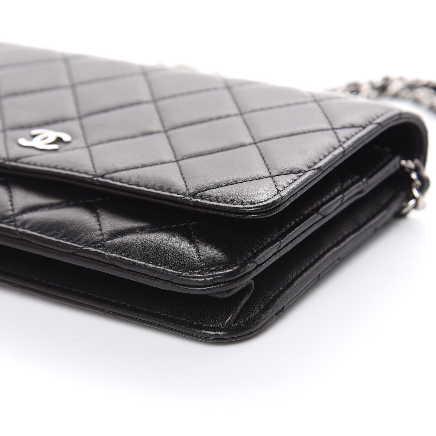 Lambskin Quilted Wallet On Chain WOC Black