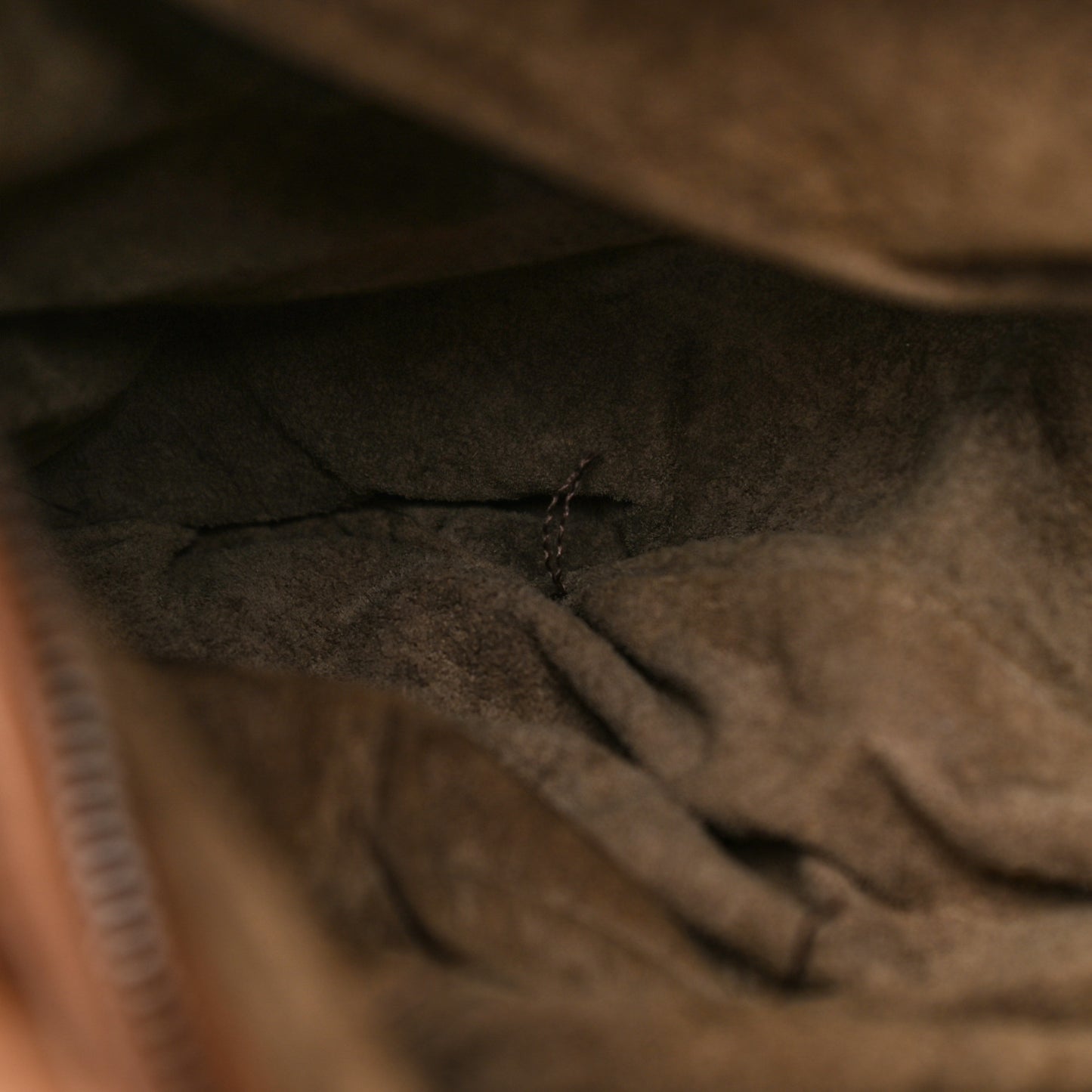 Nappa Intrecciato Medium Veneta Hobo Maple