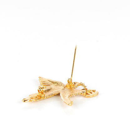Chanel Crystal Falcon CC Brooch Gold 3 of 5